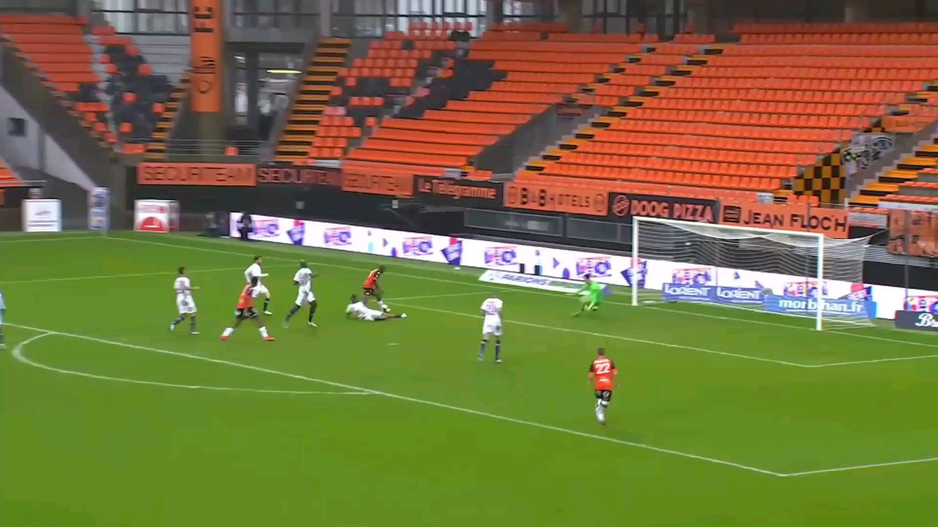 尼斯客场绝杀里昂,实现惊喜 尼斯客场绝杀里昂,实现惊喜