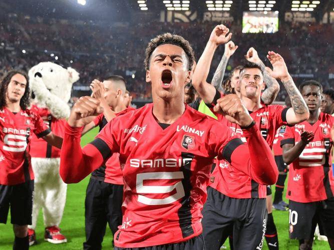 关于南特俱乐部的表现备受法甲球迷瞩目的信息 关于南特俱乐部的表现备受法甲球迷瞩目的信息