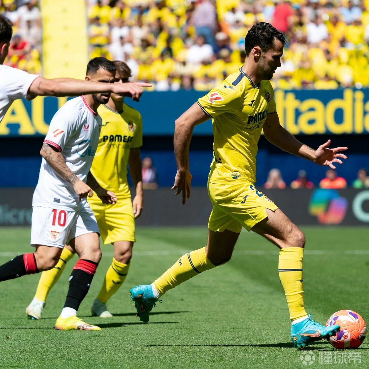 开云体育APP下载-比利亚雷亚尔客场不敌联赛排名滑落的简单介绍