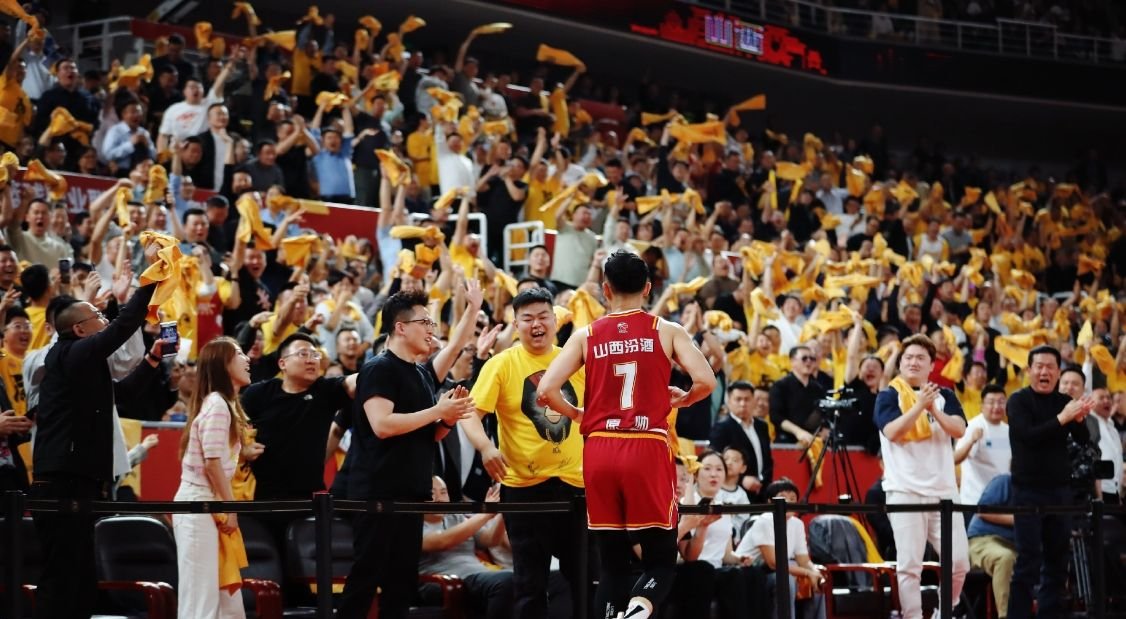 开云官网-山西男篮亲近球迷举行见面会