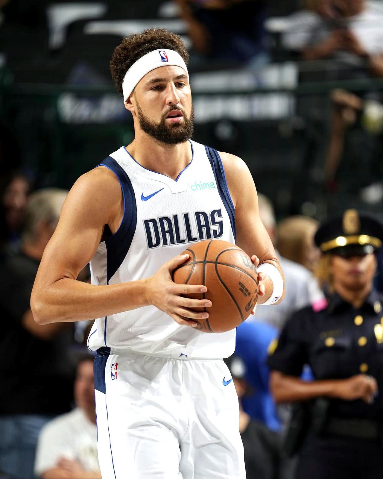 包含公牛绝杀上海队，浓眉哥刷新纪录的词条