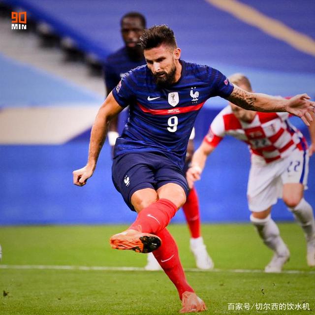 法国队逆转印尼队,黄鸭组合惊艳四座 法国队逆转印尼队,黄鸭组合惊艳四座