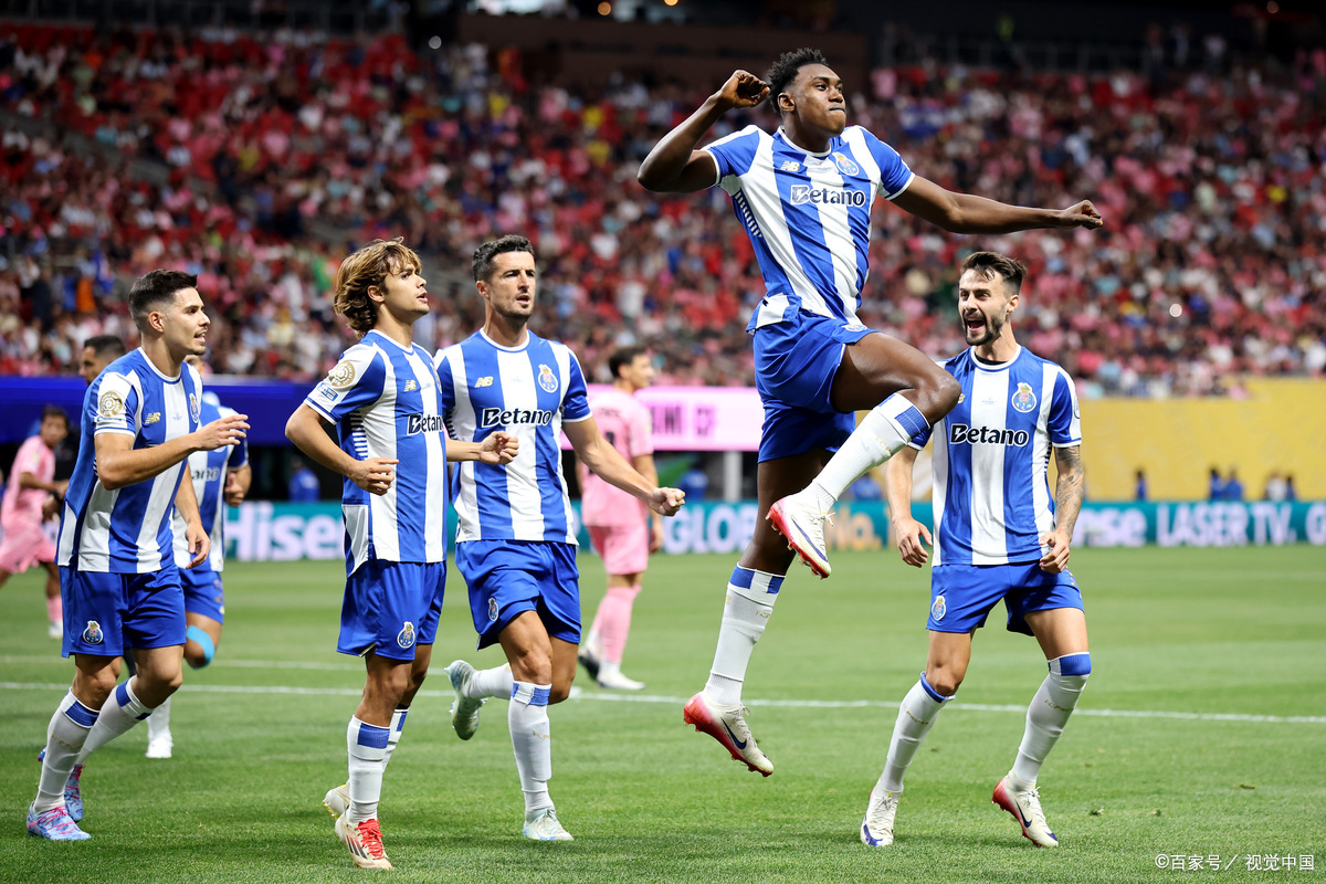 开云体育登录-沙尔克在主场比赛中实现连胜