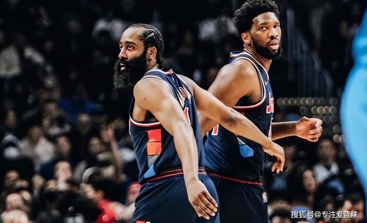 开云体育中国-恩比德内线统治力爆表，攻防俱佳