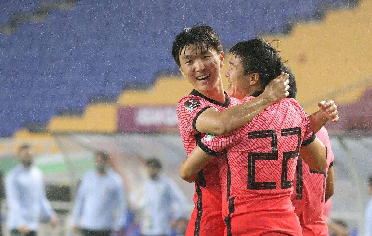 韩国队碾压印度队，郑思维带队取胜