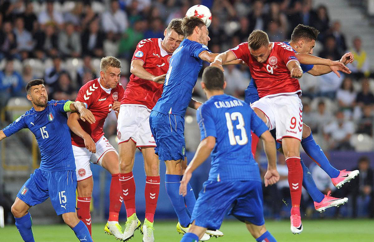 挪威碾压拜仁,加维统治全场 挪威碾压拜仁,加维统治全场