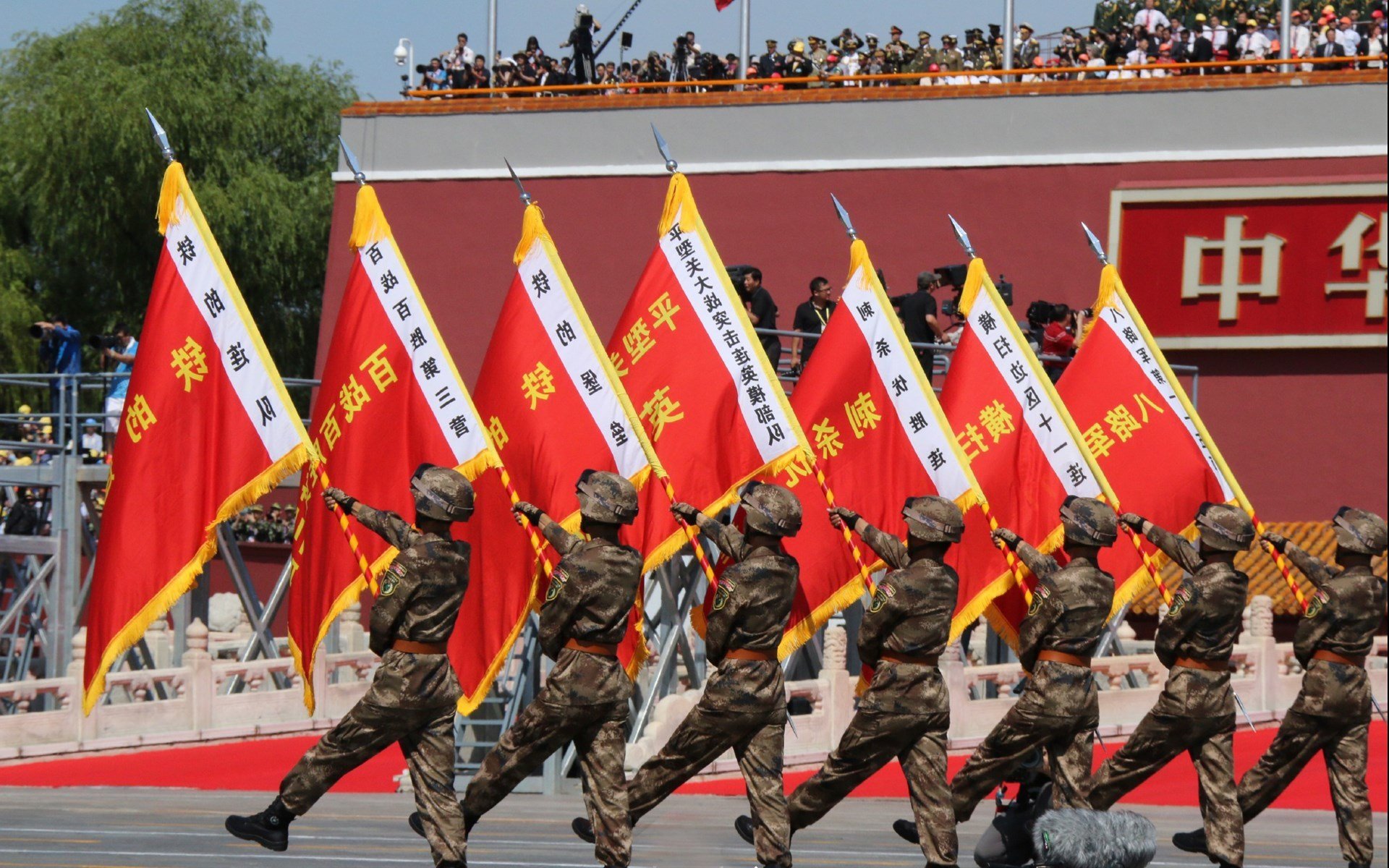 英伦旋风席卷黄色潜水艇，基米希一锤定音