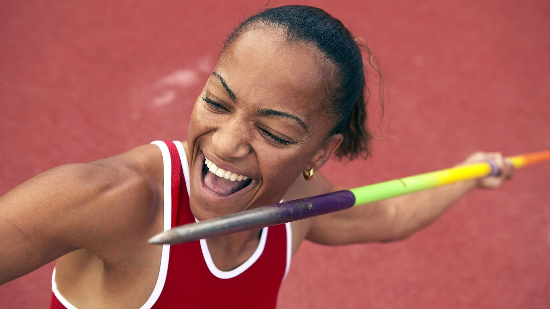 一剑封喉，拉文用凯尔特人的鲜血证明，巨星与超级巨星之间只隔一记绝杀